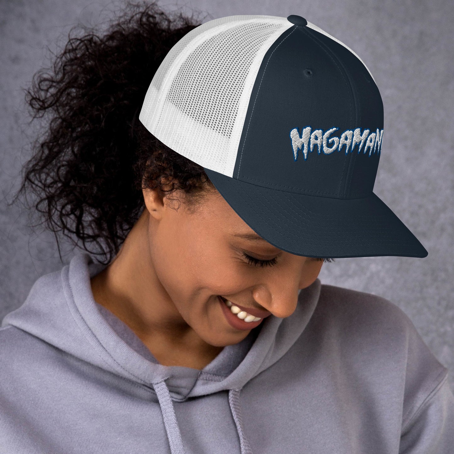 Magamania Retro Trucker Cap w/white